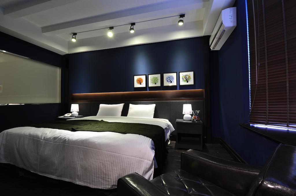 Young Motel T'ai-tung Rum bild
